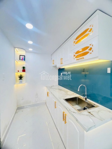Bán gấp nhà đẹp Hàm Nghi - Lô góc, ô tô đỗ cửa, các phòng thoáng sáng - 40m2 x 6 tầng thang máy