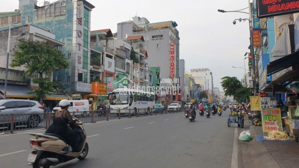 Bán nhà HXH 5m Hương Lộ 3, ngay Aoen Tân Phú, DT: 8x20m, 3 Tầng, 5PN, giá 9.9 tỷ.
