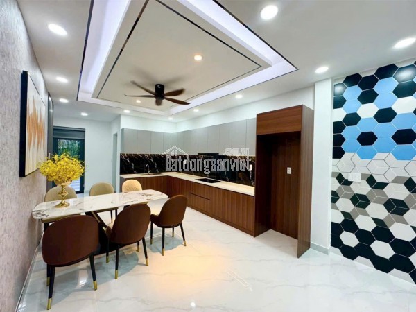 Nhà hẻm xe hơi đường Huỳnh Tấn Phát, 6 tầng, 8.88 tỷ