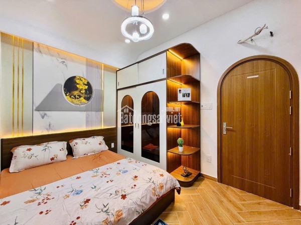 Mặt Tiền Kinh Doanh Đắc Địa - Chợ Hiệp Thành, 3 Phòng Ngủ, Nội Thất Cao Cấp, Giá Chỉ 5 Tỷ 2