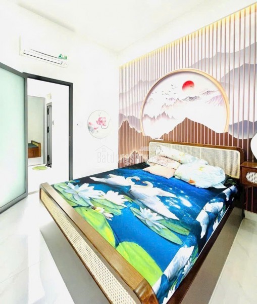 Mặt Tiền Kinh Doanh Đắc Địa - Chợ Hiệp Thành, 3 Phòng Ngủ, Nội Thất Cao Cấp, Giá Chỉ 5 Tỷ 2