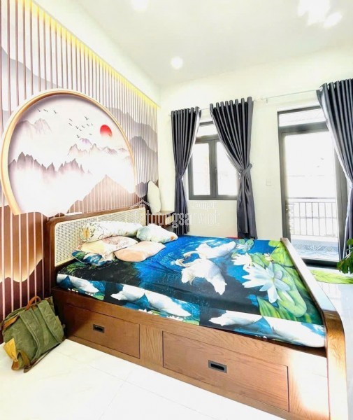 Mặt Tiền Kinh Doanh Đắc Địa - Chợ Hiệp Thành, 3 Phòng Ngủ, Nội Thất Cao Cấp, Giá Chỉ 5 Tỷ 2