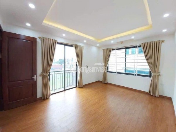 BÁN NHÀ NGÕ RỘNG Ô TÔ TRÁNH NHAU PHỐ NHUỆ GIANG, HÀ ĐÔNG – 45M², 5 TẦNG, CÓ GARA OTO, GIÁ 11,3 TỶ