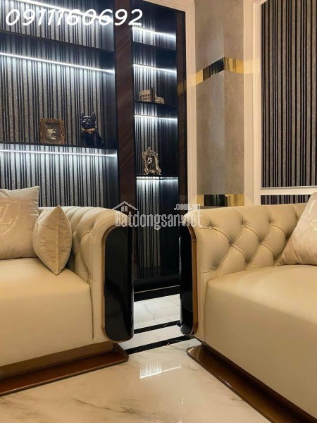 Cơ Hội Sở Hữu Nhà Hẻm Đường Nguyễn Trãi, P7, Q5 - 4x15m - Chỉ 11,5 Tỷ