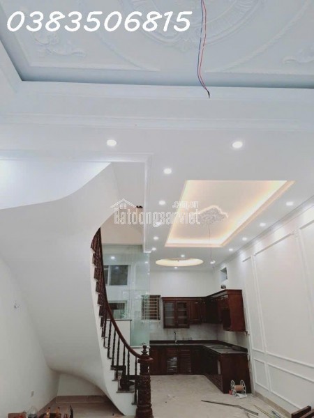 NHÀ XÂY MỚI ĐẸP - GẦN PHỐ 10M RA Ô TÔ ĐỖ - LÔ GÓC THOÁNG SÁNG - FULL NỘI THẤT Ở NGAY.