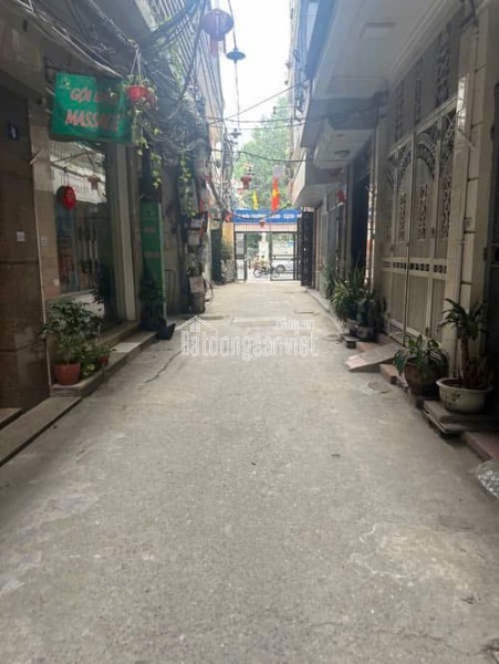 Chưa đến 1 tỷ m có ngay Hotel phố Hòe Nhai 82m 8 tầng giá 79.5 tỷ