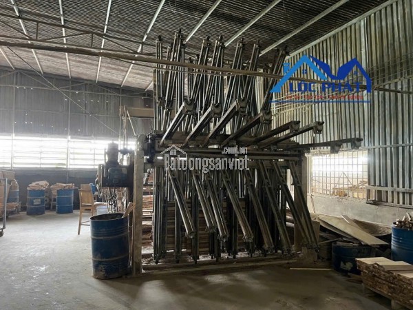 Cho thuê xưởng gỗ Biên Hòa 2000m2 và toàn bộ máy móc làm gỗ