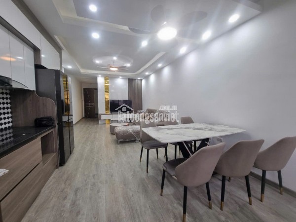 Căn hộ cc HH Linh Đàm, quận Hoàng Mai dt 83m2 x 3 ngủ giá chỉ 3 tỷ bé xíu