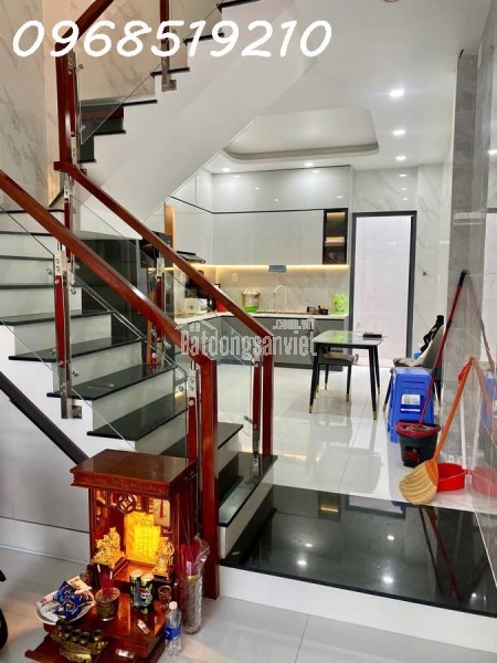 Bán nhà Hồ Thị Kỷ Quận 10 - Vị trí vàng, giá cực hấp dẫn