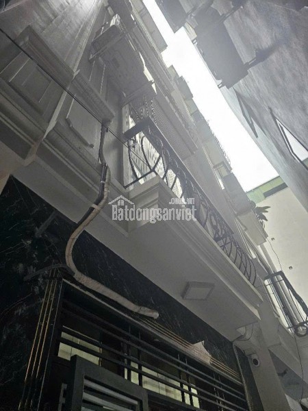 CHƯA ĐẾN 4 TỶ - SỞ HỮU NGAY NHÀ 5 TẦNG TẠI TRUNG TÂM HAI BÀ TRƯNG, VỊ TRÍ ĐẮC ĐỊA - DT 25M2 GIÁ