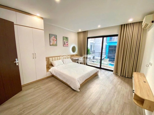 HOÀNG ĐẠO THÀNH Ô TÔ THANG MÁY KINH DOANH DT 32m² Giá: 10.99 tỷ