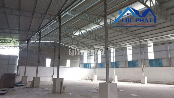 Xưởng 2100m2 Biên Hòa, kho bãi đa năng, nhà ở công nhân, điện 250KVA, giá tốt