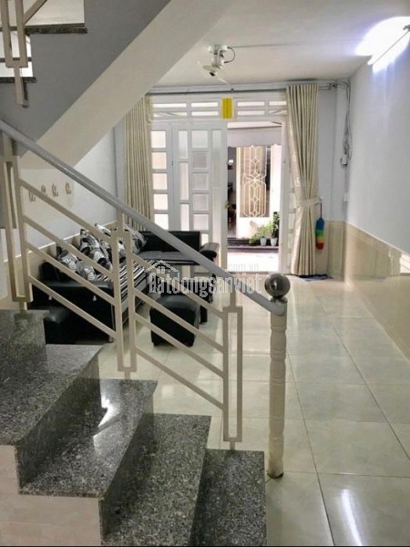 A - Nhà bán 55m2 , Q3 Lê Văn Sỹ , 3 Tầng btct , 4 Phòng Ngủ, 4 Toilet - Giá 5 tỷ 2.