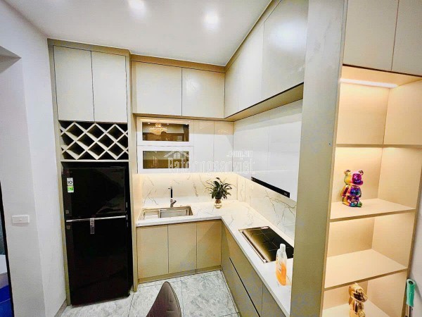 BÁN NHÀ ĐẸP BÙI XƯƠNG TRẠCH 5 TẦNG, 36M², NGÕ NÔNG, GẦN PHỐ, CHỈ 7.35 TỶ