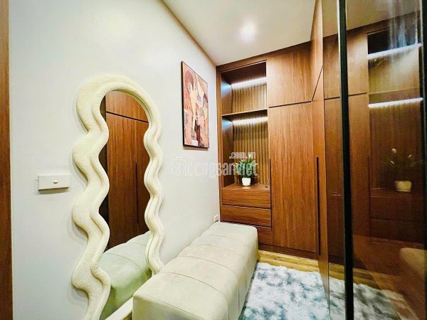 BÁN NHÀ ĐẸP BÙI XƯƠNG TRẠCH 5 TẦNG, 36M², NGÕ NÔNG, GẦN PHỐ, CHỈ 7.35 TỶ
