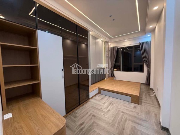 NHÀ ĐẸP - NGÕ BA GÁC - TRƯỚC NHÀ RỘNG 4M - VÀI BƯỚC RA PHỐ
📍 Thịnh Quang - Đống Đa
🏡 Diện