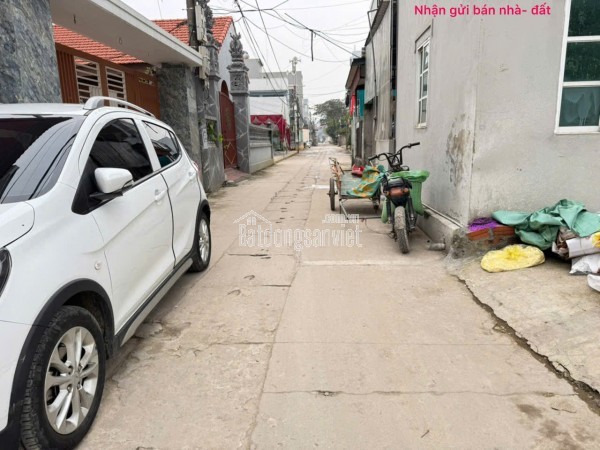 Bán đất tổ 11, TT Quang Minh, Mê Linh, HN. Đường thông, oto đỗ đất, cách đường Quang Minh 100m.