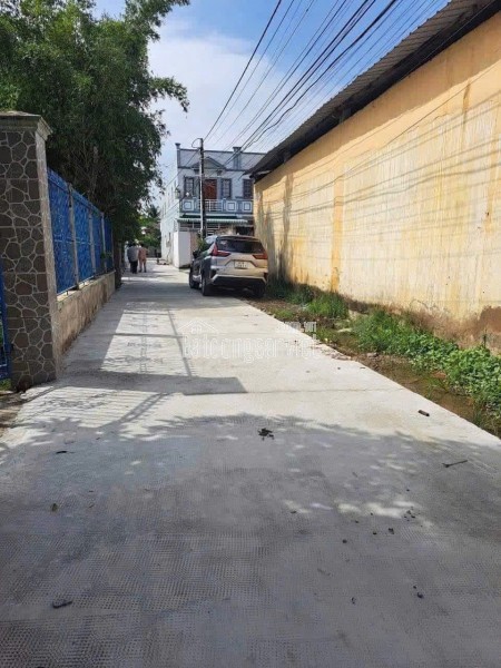 Chính chủ cần bán mảnh đất thổ cư 253m2 mặt đường Hồ Chí Minh