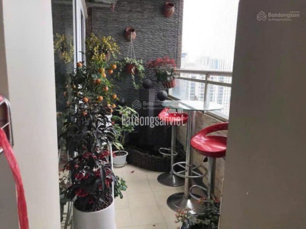 Chính chủ bán CHCC Hapulico. DT 102m, 03 ngủ, 2 vệ sinh. Giá 7,6 tỷ. LH: 0964769634