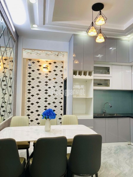 C48 💥🏡🚘 BÁN NHÀ ĐÀO TÔNG NGUYÊN, NHÀ BÈ - SÁT QUẬN 7 - 4 TẦNG SANG TRỌNG - ĐƯỜNG 6M XE HƠI