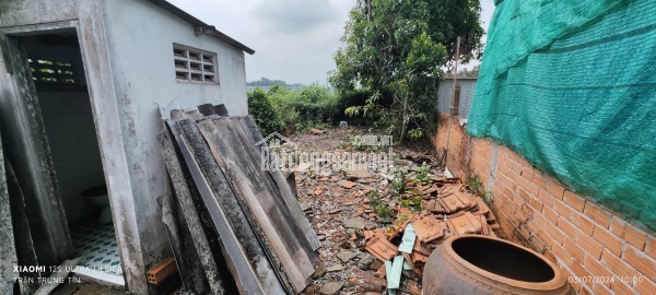 Bán gấp nhà ngay chân Cầu Chợ Tân Trụ giá 3 tỷ