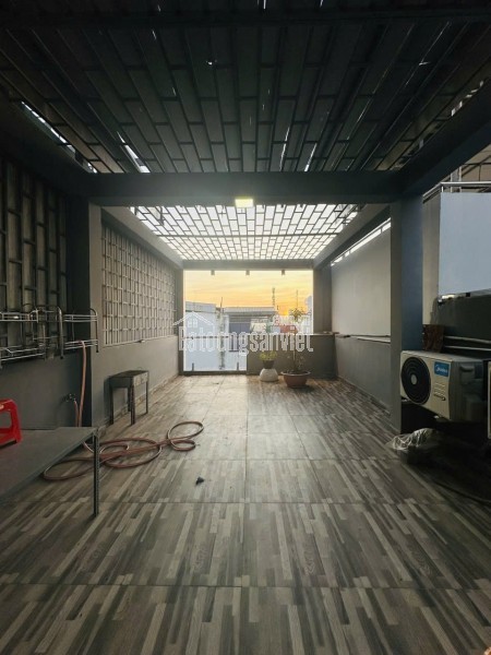 Bán nhà quận 10, đường Hoàng Dư Khương, 65m2, 4 tầng, hẻm xe hơi, 16.5 tỷ