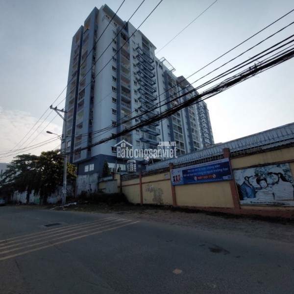 ĐẤT ĐẦU TƯ XÂY CĂN HỘ DỊCH VỤ - LINH TRUNG - THỦ ĐỨC - HƠN 300 M2 - chỉ hơn 20 ty