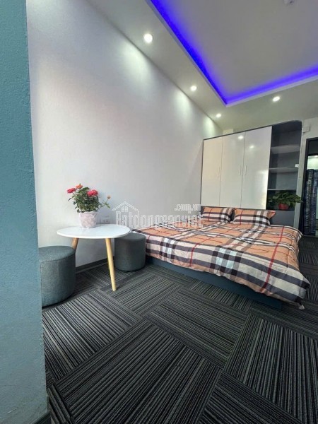 Nguyễn Khuyến Yên Phúc, 52m 6 tầng 9pn kk, Doanh thu 30tr/tháng. Giá 9 tỷ hơn