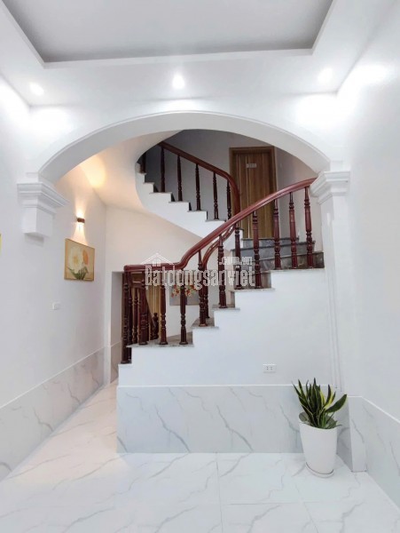 CHUNG CƯ CAO CẤP MINH KHAI - 100M2, 3 PN, 3 WC, FULL NỘI THẤT LUXURY - GIÁ 6.5 TỶ