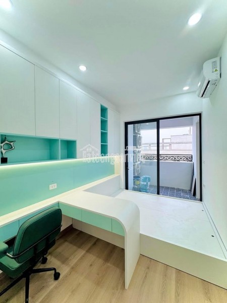 CHUNG CƯ CAO CẤP MINH KHAI - 100M2, 3 PN, 3 WC, FULL NỘI THẤT LUXURY - GIÁ 6.5 TỶ