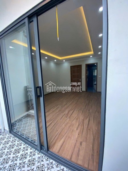 Nhà Mới Tinh - Hoàng Mai - 36m² - 5 Tầng - Mt 4.2m - Chỉ Việc Xách Vali Về Ở