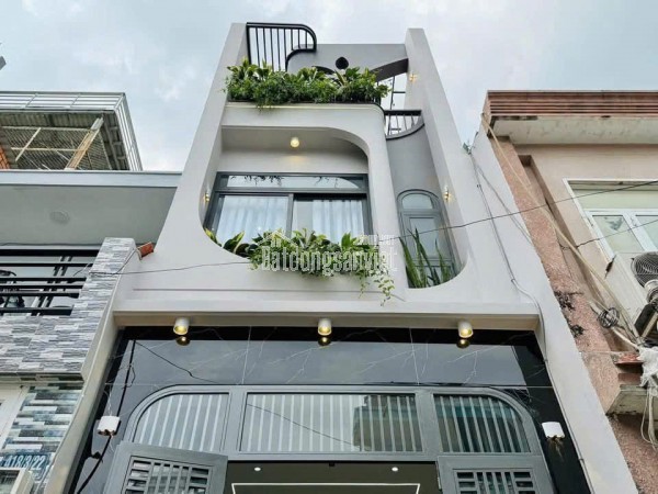 NHÀ GẤP BẢN - 66m² - GIÁ CHỈ 70tr/m² - P8 GÒ VẤP NHỈNH 4 TỶ!