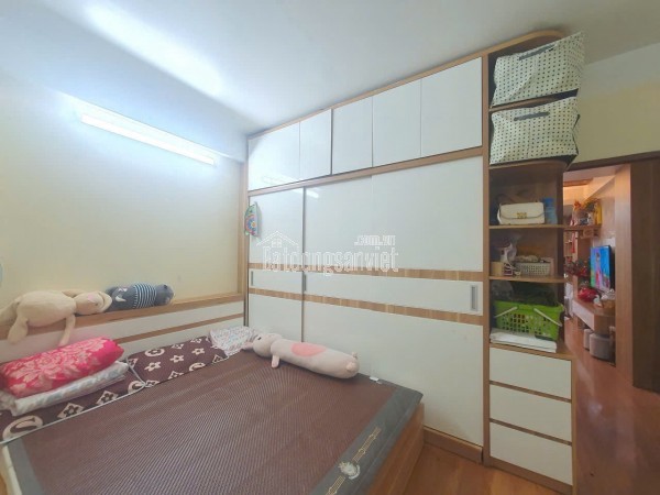 Sang nhượng nhà hàng đường Lê Văn Hiến, Bắc Từ Liêm,