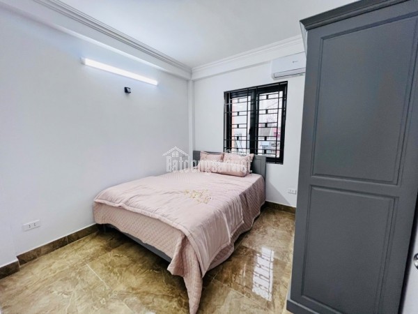 BÁN NHÀ MỚI 5 TẦNG, THANG MÁY - 5 HOÀNG QUỐC VIỆT, 40/43M².CHỈ 11 TỈ