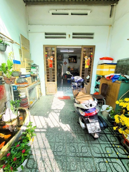 Bán nhà chính chủ đường 11 - Linh Chiểu gần Vincom và đại học Ngân Hàng