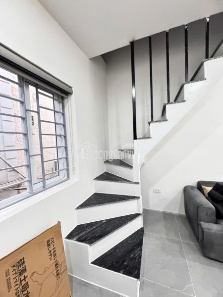 Bán nhà TT phố Trương Định, 10m ra phố, view đẹp,giá mềm
