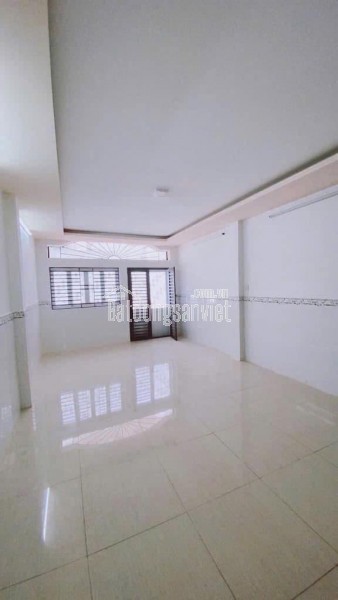 TỈNH LỘ 10 - BÌNH TÂN - XE HƠI NGỦ TRONG NHÀ - NGANG 5M - GẦN KHU TÊN LỬA - NHỈNH 4 TỶ