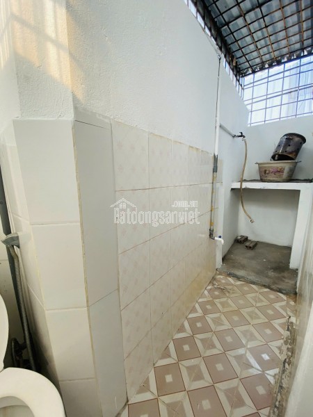 CHÍNH CHỦ BÁN NHÀ TRUNG TÂM THÀNH PHỐ HỒ TAM BẠC HẢI PHÒNG.