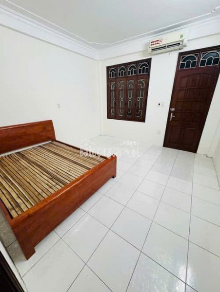 CẦU GIẤY - CÁCH PHỐ 50M - NGÕ 2M - GẦN TTTM - TRƯỜNG HỌC - GIAO THÔNG THUẬN TIỆN - QUY HOẠCH ỔN