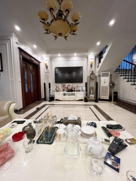 Siêu biệt thự liền kề phố Trung Hòa đẳng cấp, vỉa hè, ô tô tránh, 90m2, 39.8 tỷ.