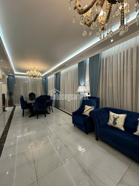 Bán gấp căn biệt thự Phú Mỹ - Vạn Phát Hưng