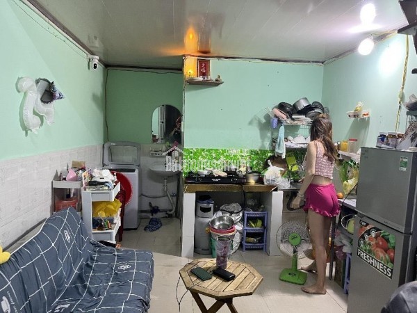 Bán nhà Mặt phố kinh doanh sầm uất, đường rộng 30m, nhích 30 tỷ