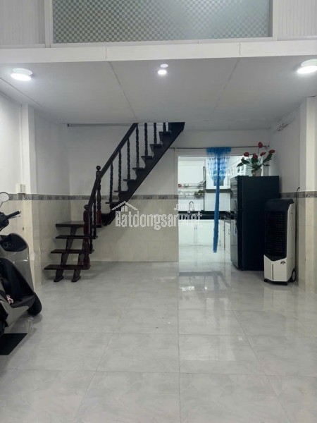HẺM XE HƠI THÔNG - TÂN PHÚ - 41M2 CÔNG NHẬN - SỔ VUÔNG A4