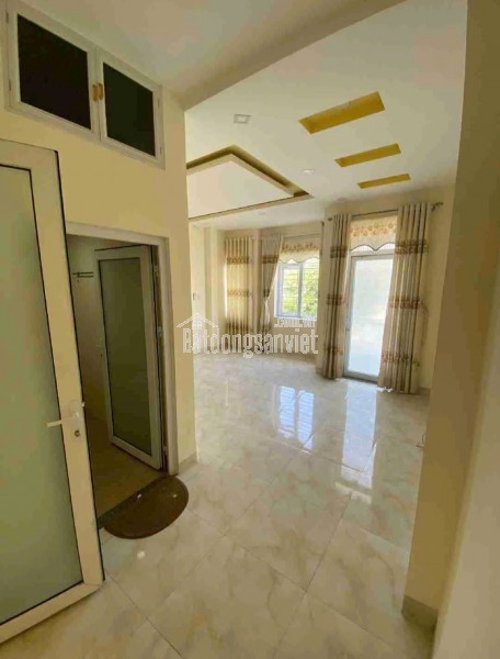 Mặt Tiền đường Dương Tự Minh nhà 5 tầng ở Sơn Trà , Đà Nẵng