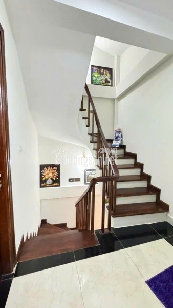 NHÀ PHỐ BẠCH MAI - 50M2, 5 TẦNG, NGÕ THÔNG, 50M OTO - GIÁ 8.6 TỶ