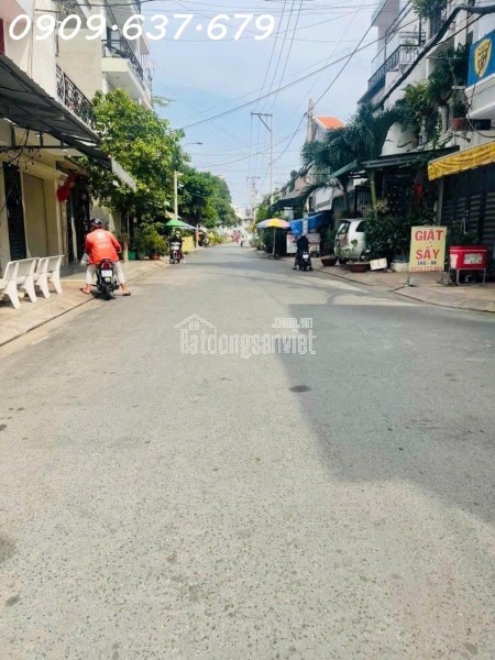 🔥🔥TỔNG GIẢM 2 TỶ - GIÁ CHỈ CÒN 13.5 TỶ🔥🔥
💥💥BÁN NHÀ HẺM XE TẢI- NHÀ CÒN MỚI- KHU KINH DOANH