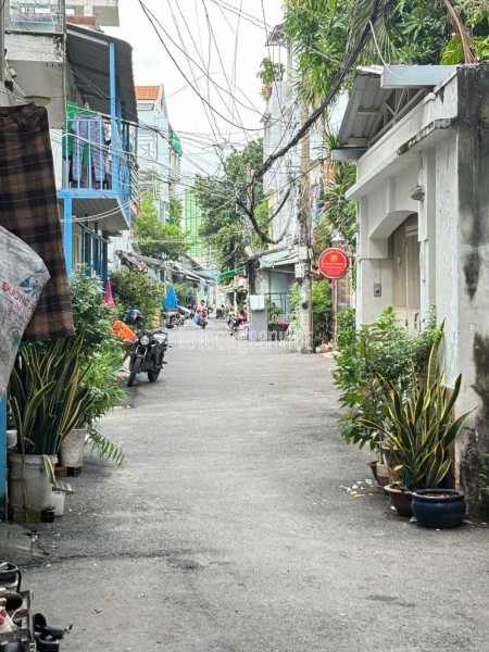 Nhà đẹp HXH gần mặt tiền, P5 Bình Thạnh, 4.1mx13.5m, 4tầng 4p, nhỉnh 9 tỷ