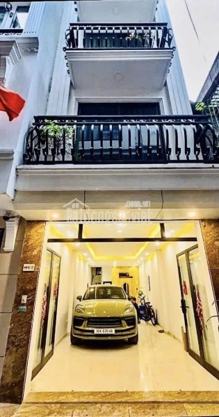 PHÂN LÔ CẦU GIẤY - OTO VÀO NHÀ - KINH DOANH - 50M RA PHỐ - 50M*7T - THANG MÁY - 17.9 TỶ