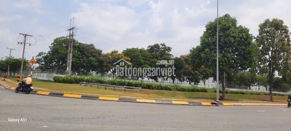 BÀ CHỊ EM ĐANG NỢ CẦN BÁN GẤP NHÀ Ở TÂN PHƯỚC KHÁNH - TÂN UYÊN
