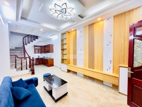 ✳️Ngõ Quỳnh 38M2 5T MT 3.6M, Chỉ 5.8 Tỷ Nhà Đẹp Gần Phố - OTO Cách Nhà 25m - Ngõ 3 Gác Hai Bà